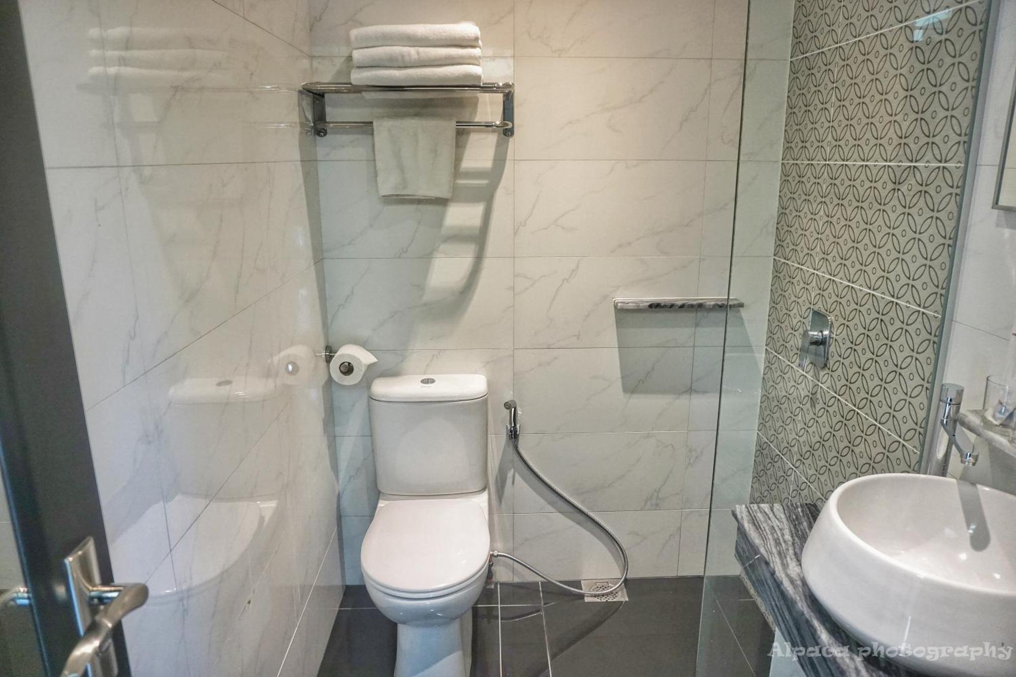 Nex Hotel Τζόχορ Μπάχρου Δωμάτιο φωτογραφία